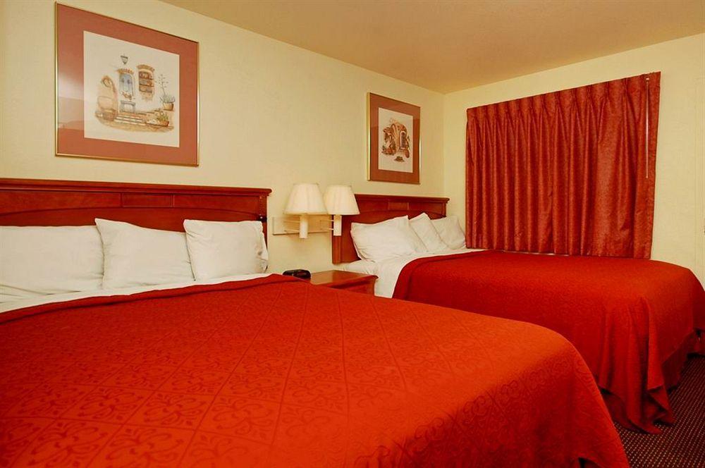 Quality Inn And Suites Mesa Exteriör bild